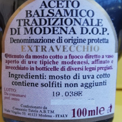 Traditioneller Balsamessig aus Modena GU Extravecchio 25 Jahre Acetomodena