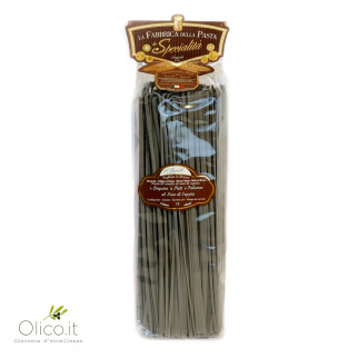 Linguine black squid ink pasta